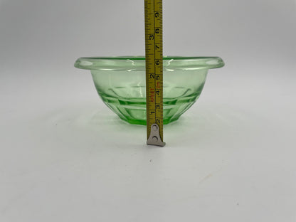 Vtg Hazel Atlas Rest Well Green Depression/Uranium Glass
Mixing Bowl 5.5" - Vintosh Vintage
