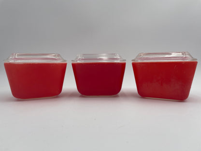 Vintage Pyrex Refrigerator Dish Small Red Rectangular 501-B with Lids Set/3 - Vintosh Vintage