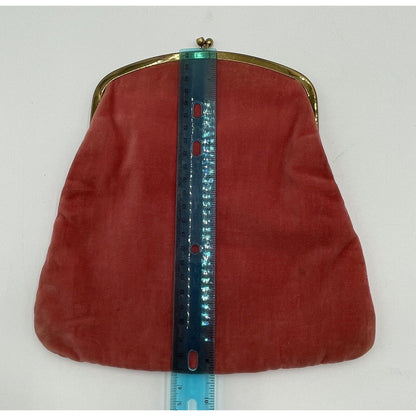 1950s MelTon Clutch Velvet Purse Coral/Peach w/ Gold Kiss Clasp (A5) - Vintosh Vintage