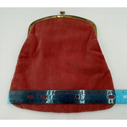 1950s MelTon Clutch Velvet Purse Coral/Peach w/ Gold Kiss Clasp (A5) - Vintosh Vintage