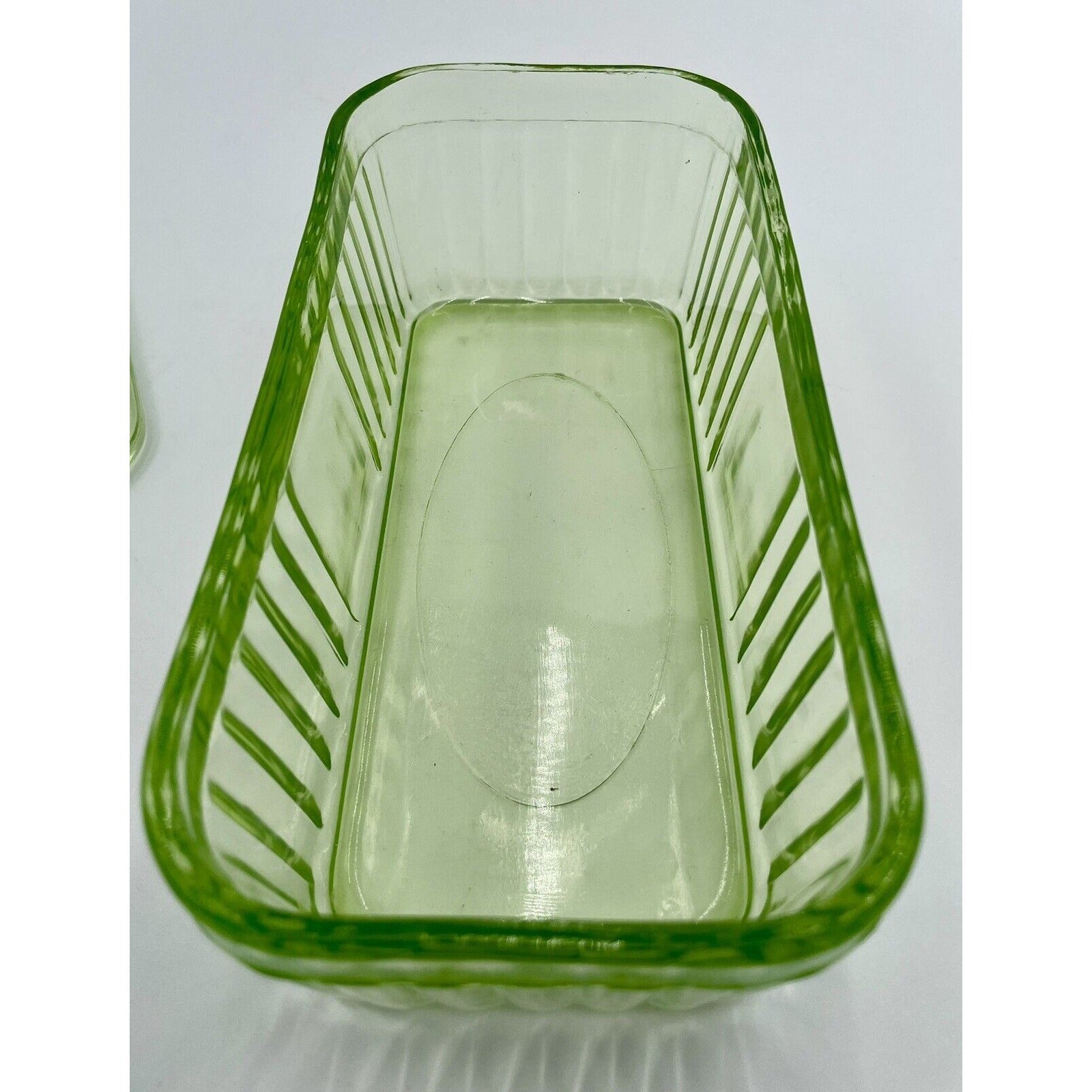 1930s Uranium Ribbed Glass Refrigerator Dish with Lid - Vintosh Vintage