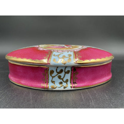 KPM Germany Hand Painted Courting Couple Scene Vanity Box (B6) - Vintosh Vintage