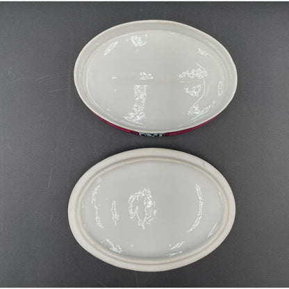 KPM Germany Hand Painted Courting Couple Scene Vanity Box (B6) - Vintosh Vintage