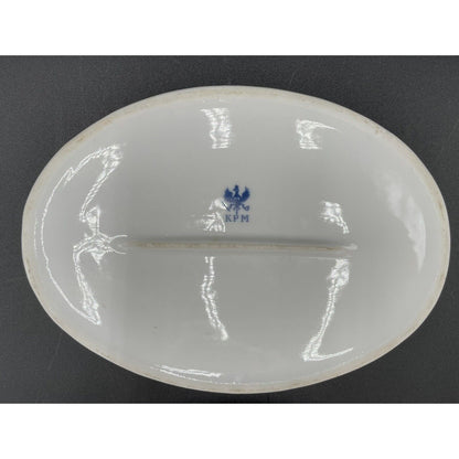 KPM Germany Hand Painted Courting Couple Scene Vanity Box (B6) - Vintosh Vintage