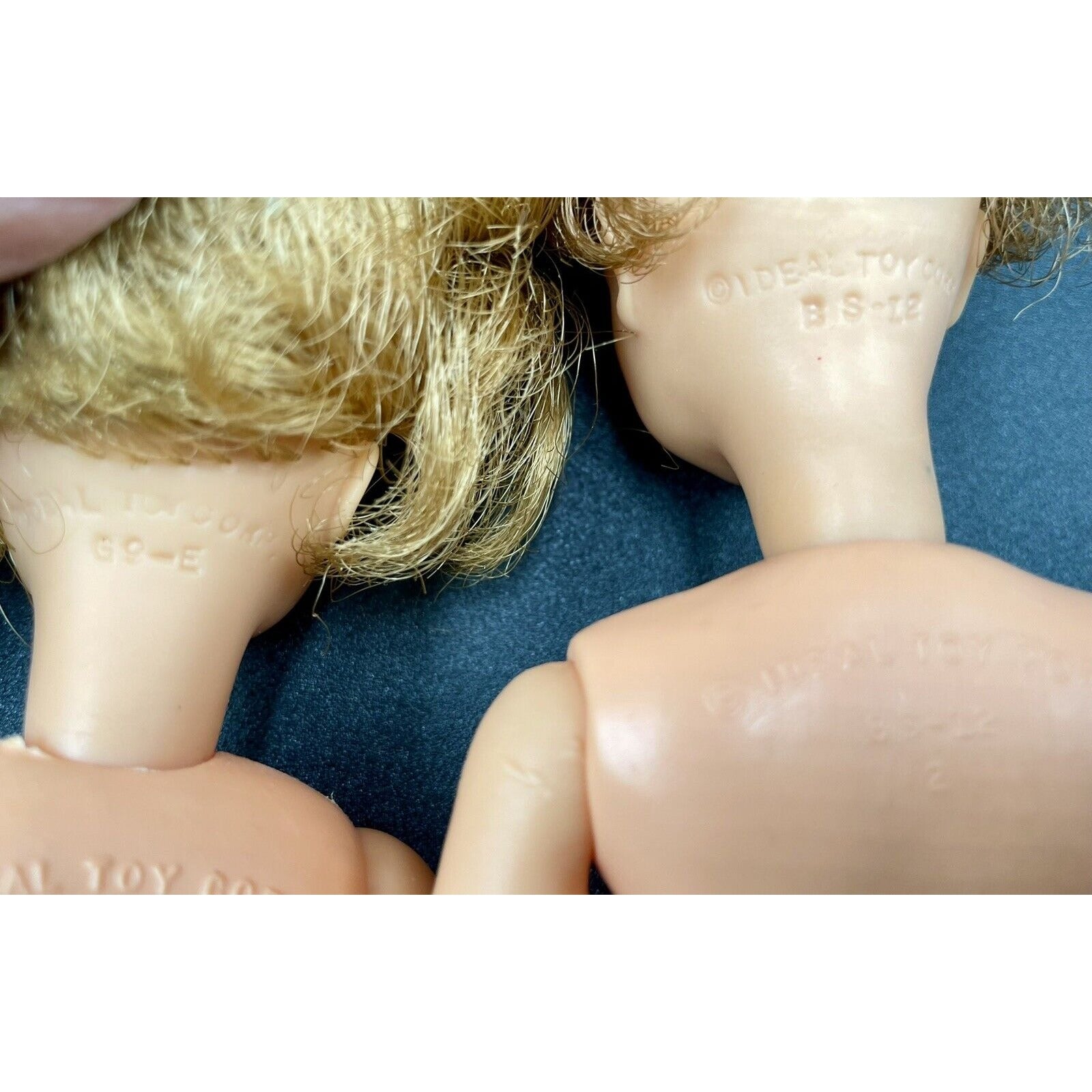 1960s Ideal Tammy & Little Sister Pepper with Clothes & Case (C6) - Vintosh Vintage