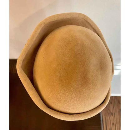 Vintage Bloomingdale’s Tan Velour Hat with Ribbon Shell Adornment