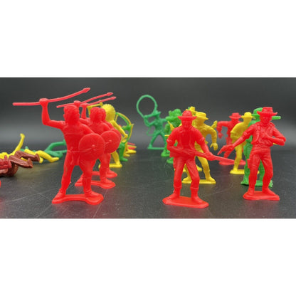 Vintage LOT of 24 Cowboys & Indians Plastic Figures Tim Mee Toys (B5) - Vintosh Vintage
