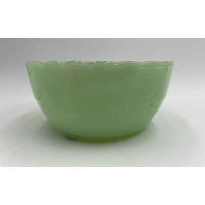 Vintage Jadeite Three Footed Scalloped Rim Bulb Bowl (B2) - Vintosh Vintage
