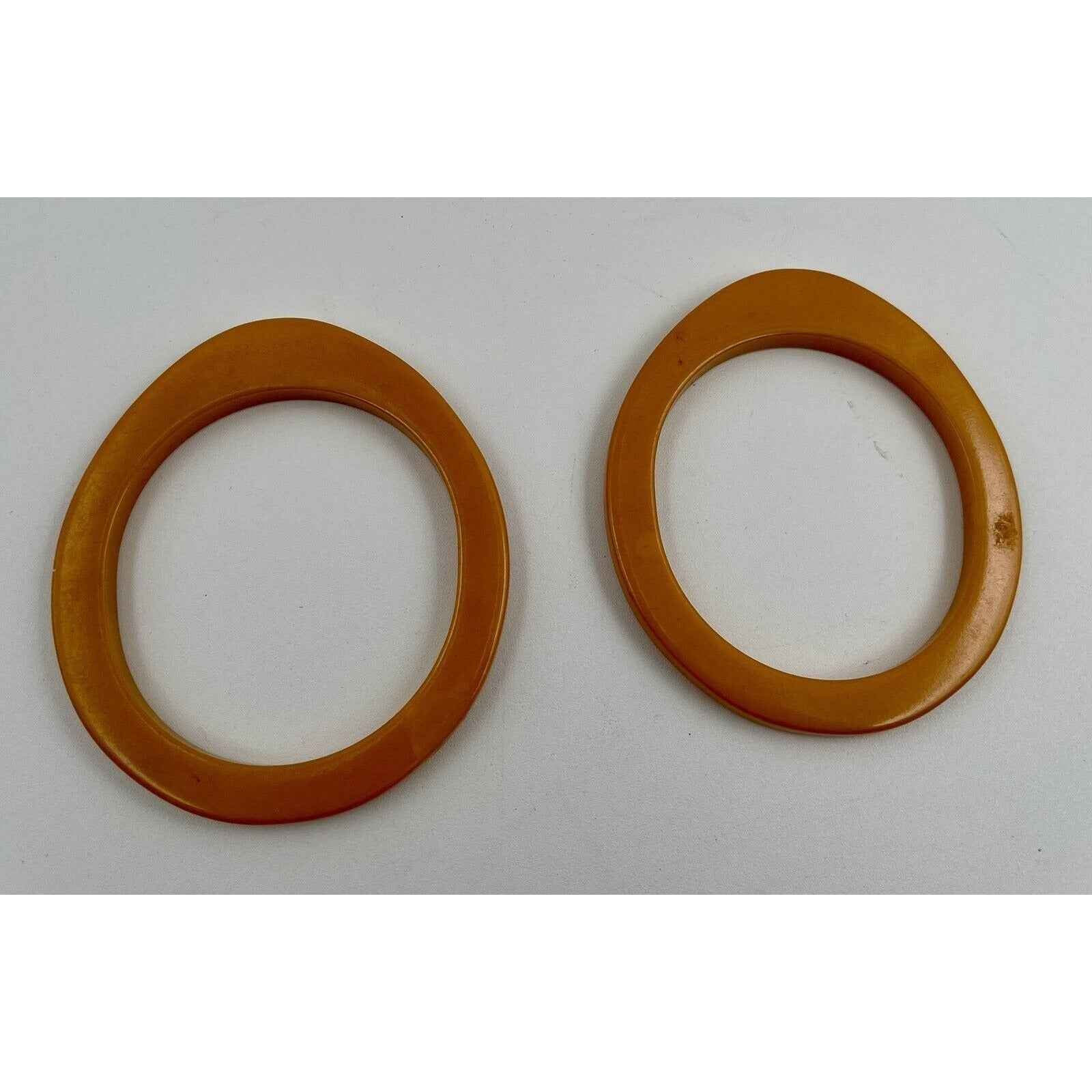 Two ART DECO Oblong Butterscotch Bakelite Bangle Bracelets (D5)
