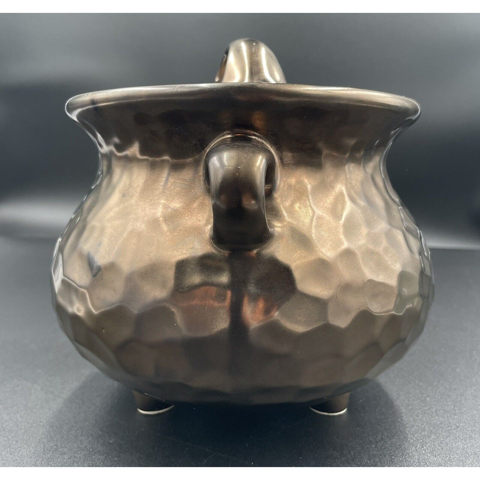 Vintage McCoy 7531 Bean Pot  Cauldron Bronze Hammered Stoneware (C6) - Vintosh Vintage