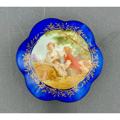 VTG Hand Painted Prussia Reproduction Porcelain Victorian Couple Trinket Box -B5 - Vintosh Vintage