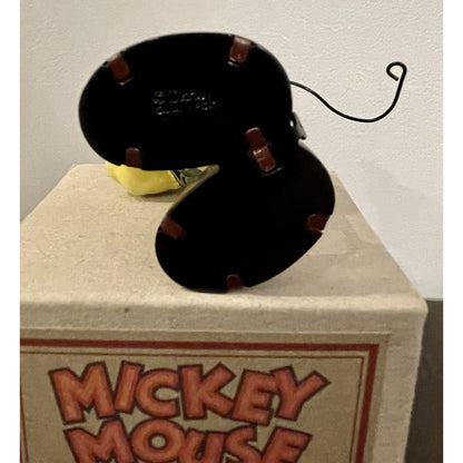 Minnie Mouse #60070 Wind Up Tin Retro Toy Collection by Schylling - Boxed (B2) - Vintosh Vintage