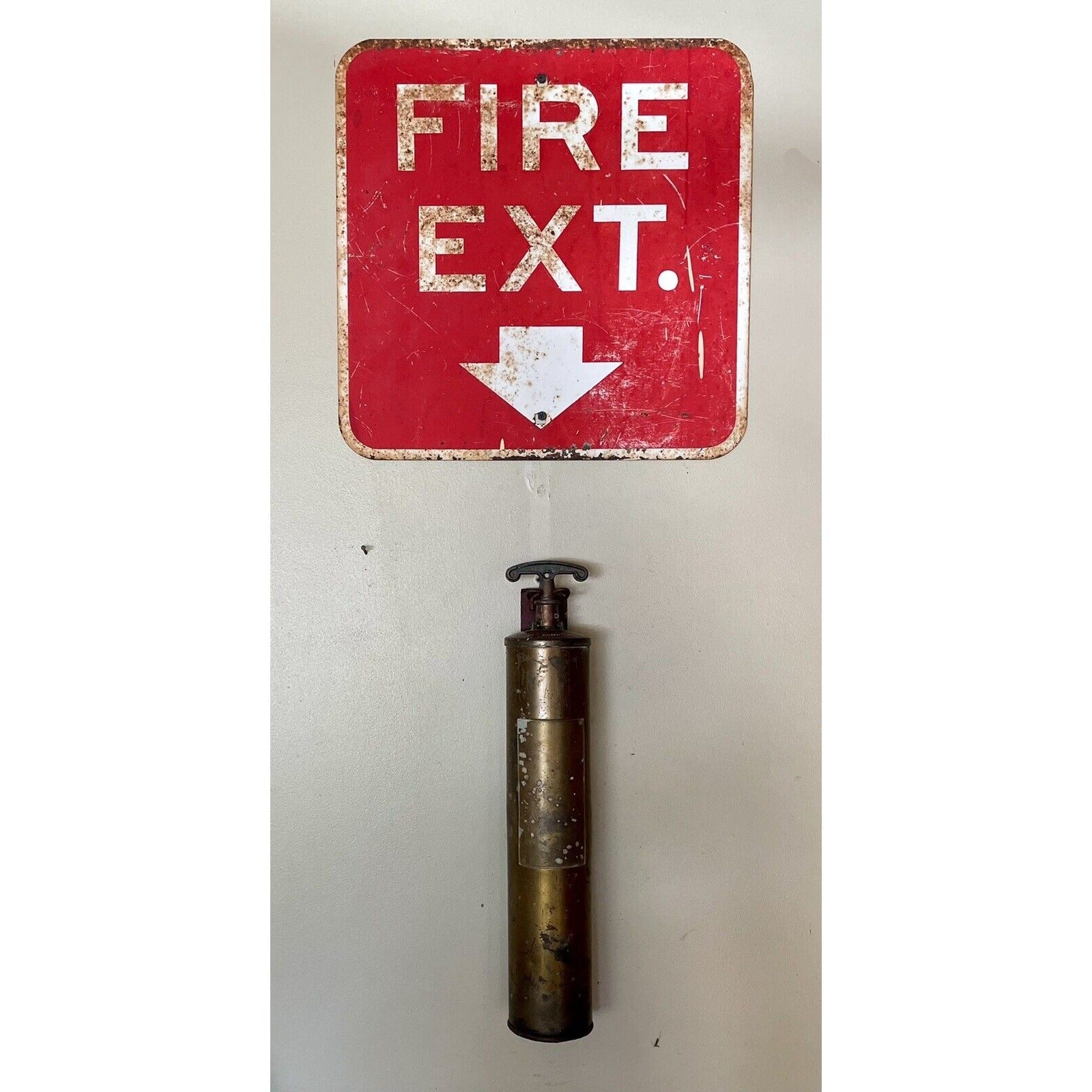 Vintage Extinguisher Sign & Brass Fire Extinguisher w/ Hanging Bracket - Vintosh Vintage