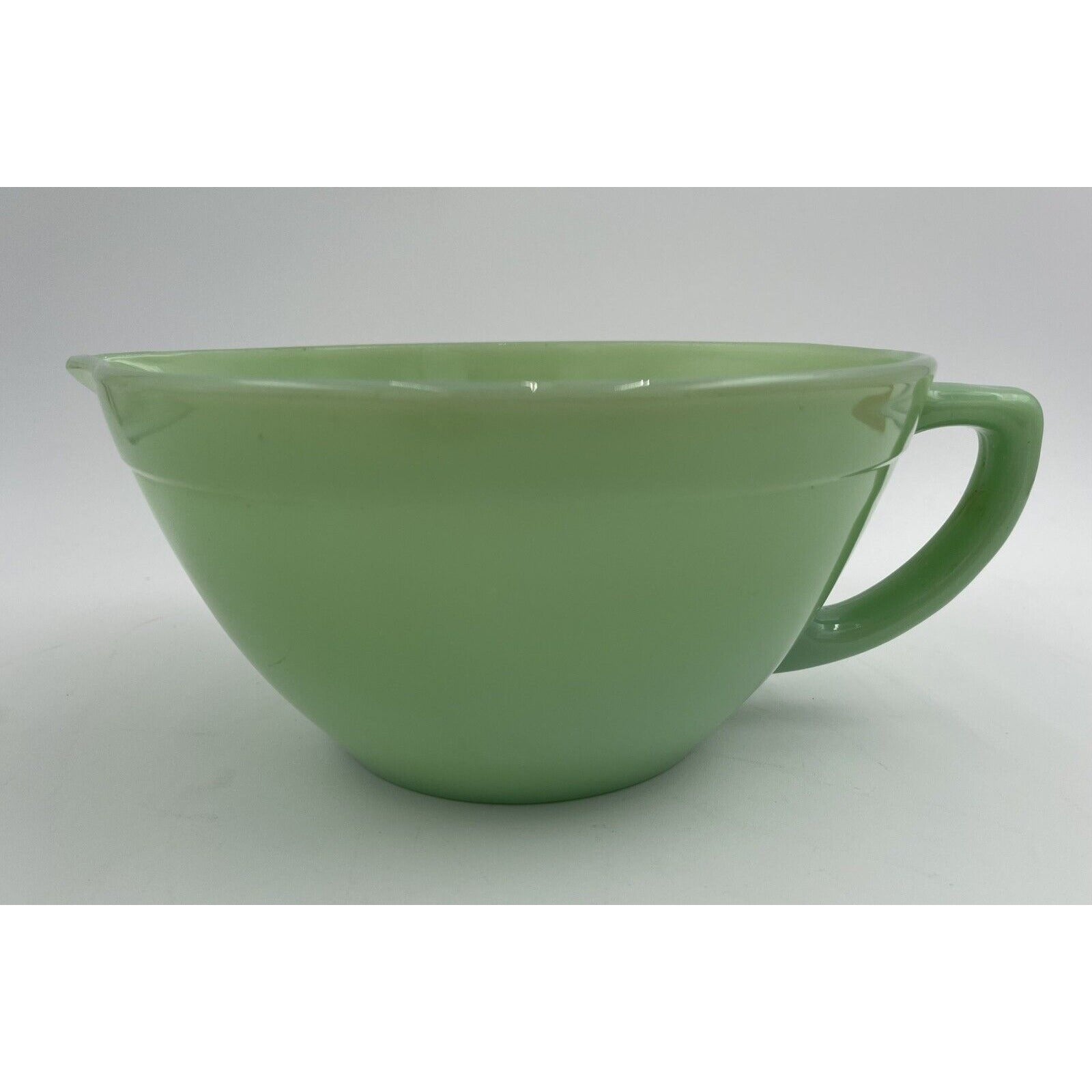 1950s Fire King Jadeite Green Glass Banded Batter Mixing Bowl Spout & Handle C1 - Vintosh Vintage
